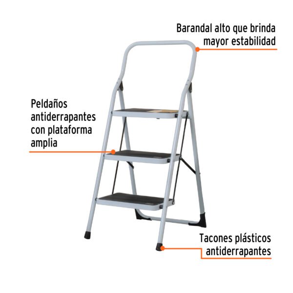 Escalera de Acero Petrul, tipo III, ESTU-3P, 3 Peldaños